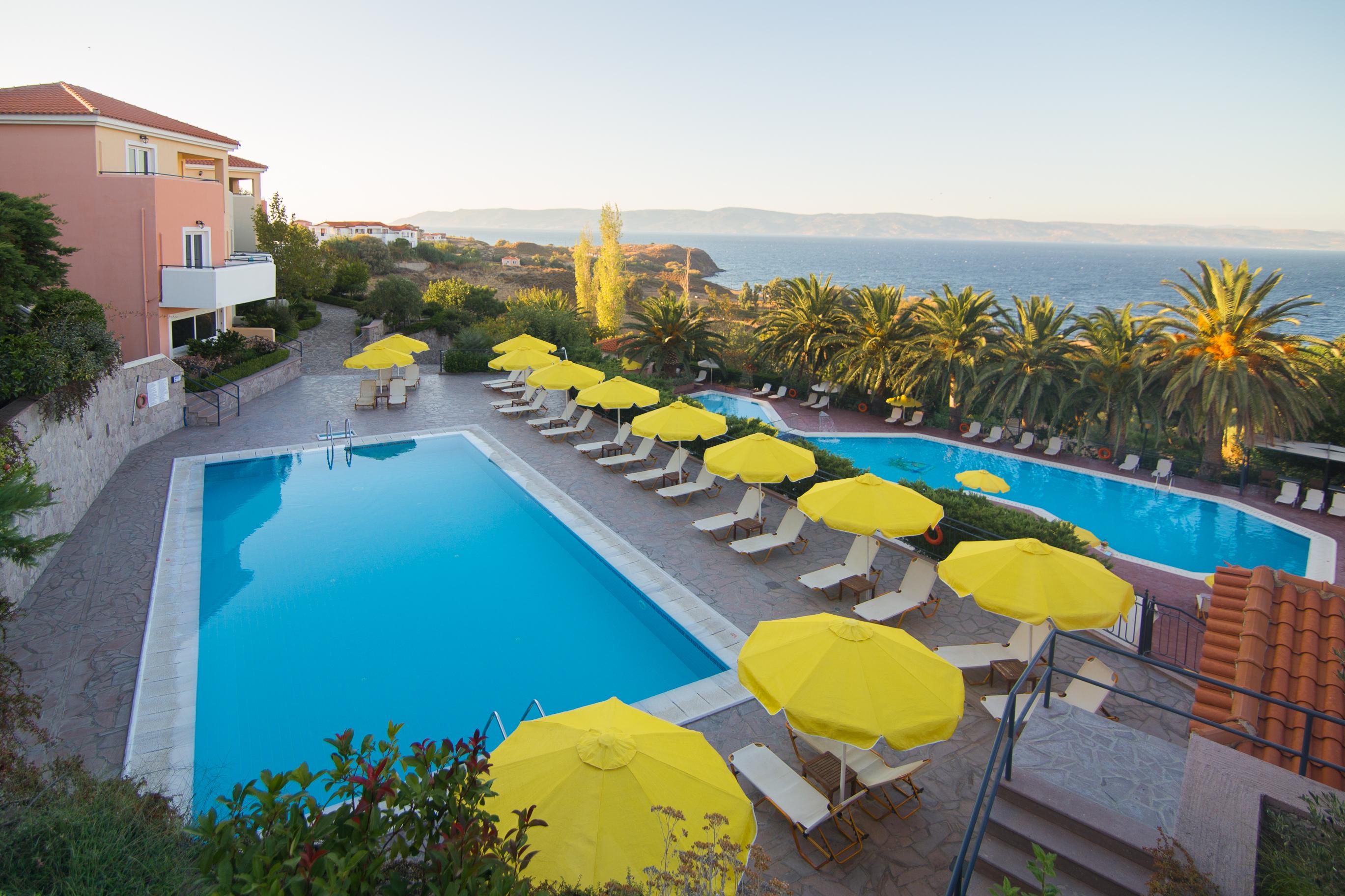 Sunrise Resort Hotel Mithimna Luaran gambar