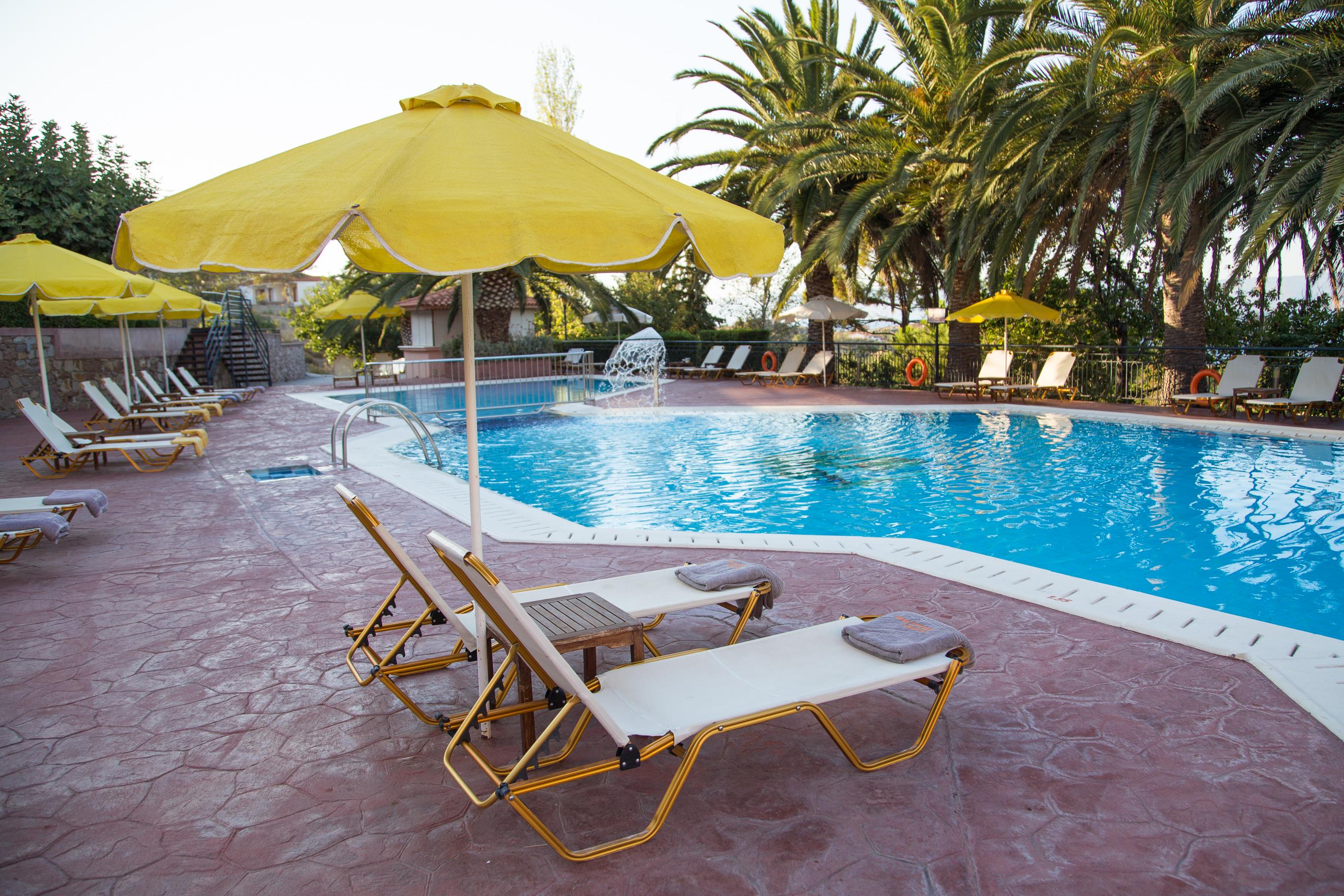 Sunrise Resort Hotel Mithimna Luaran gambar